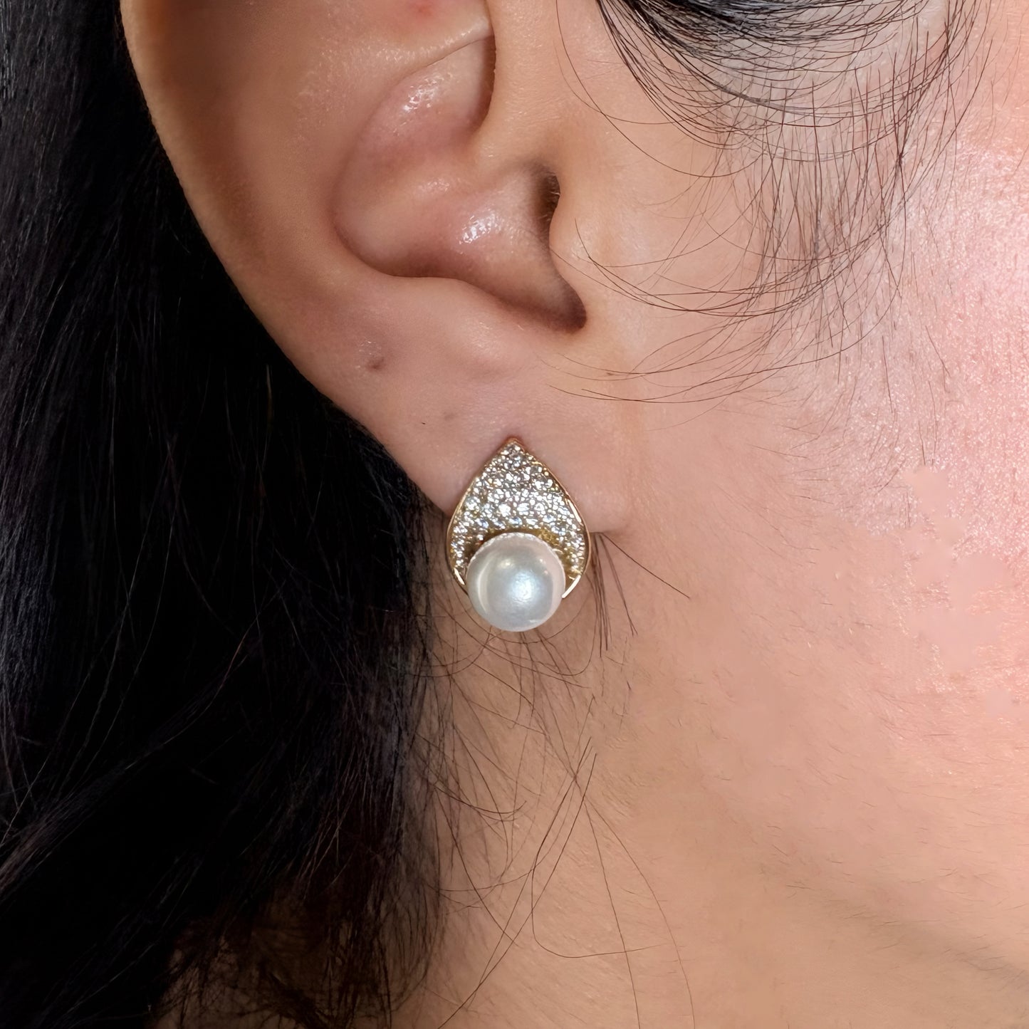 Minimal Studded Pearl Earrings- XUPING
