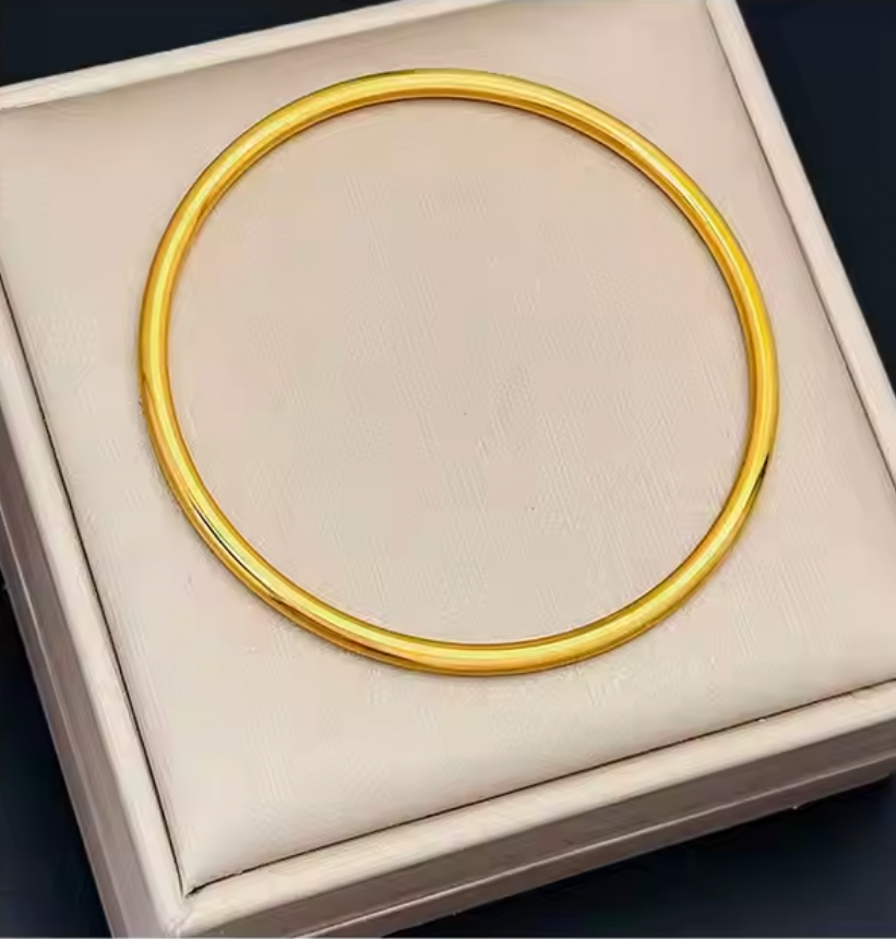 Pipe Gold Bracelet