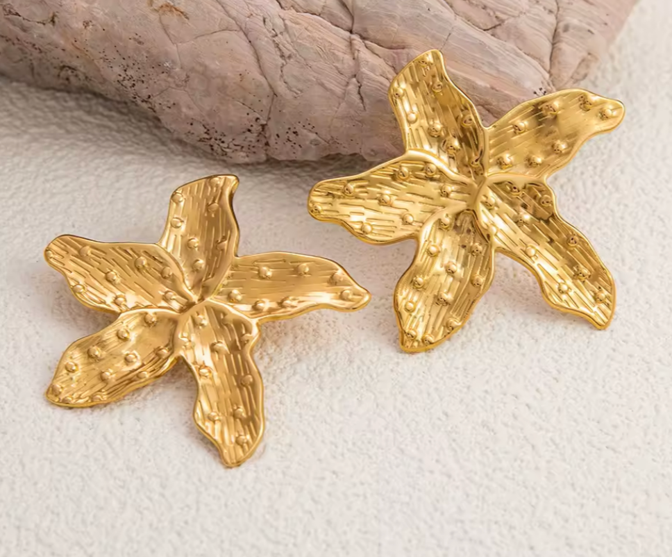 Coral Dot Star Earrings