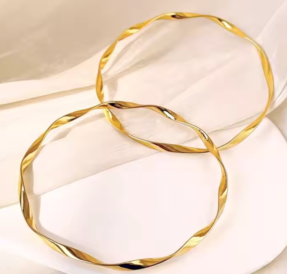 Twisted Gold Bracelet