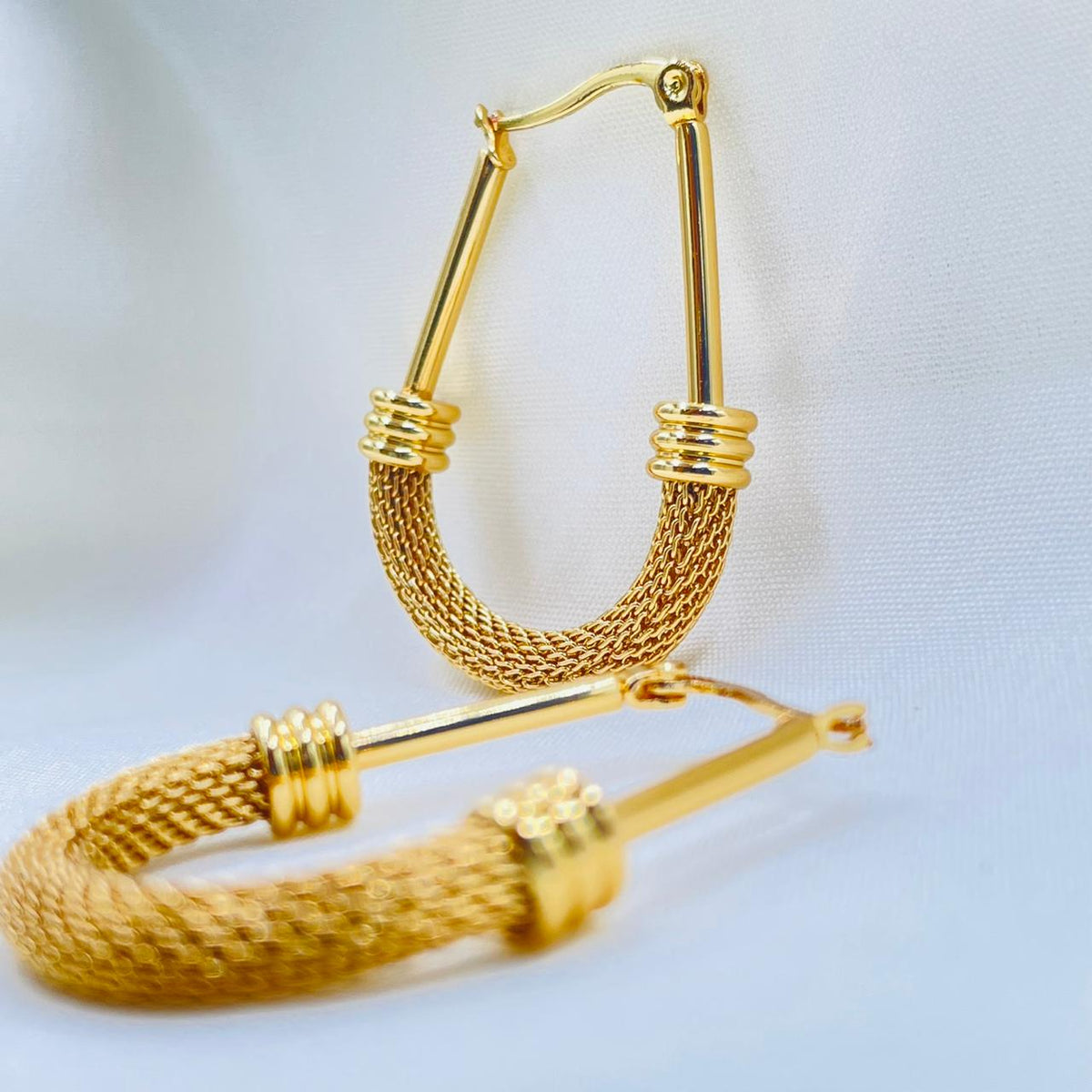Mesh Glow Hoops