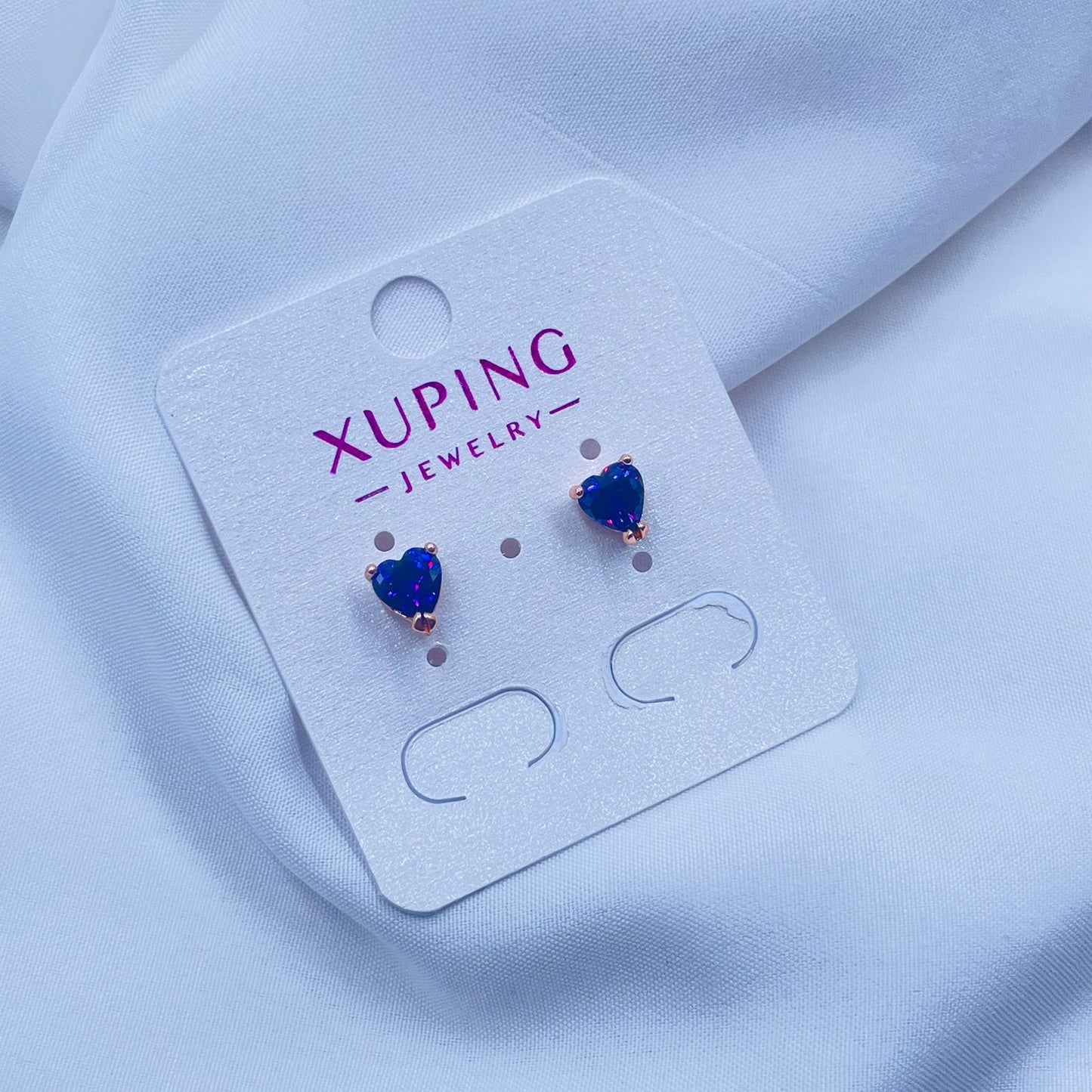 Heart Shape Studs Earrings- XUPING