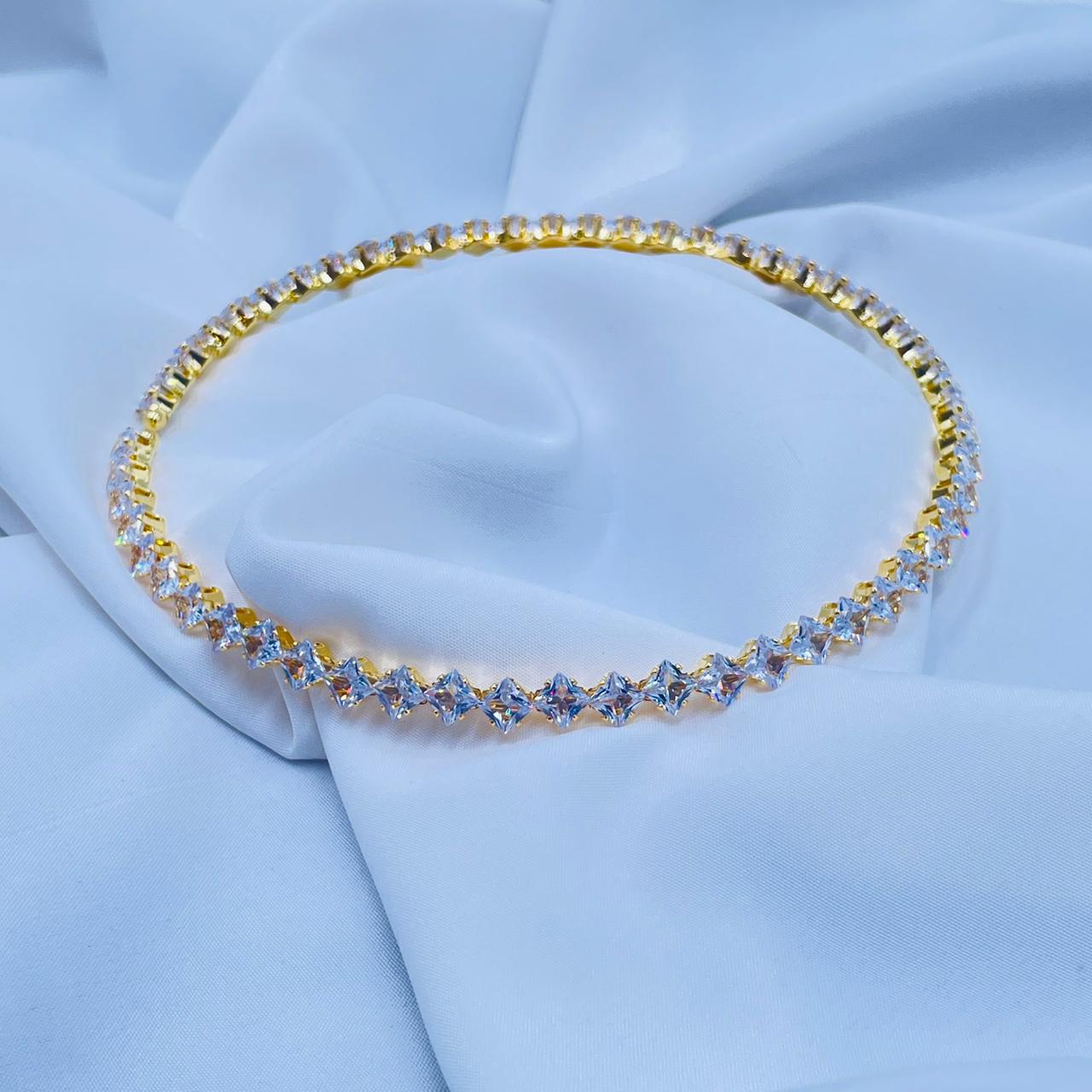 Golden Aura Tennis Hasli