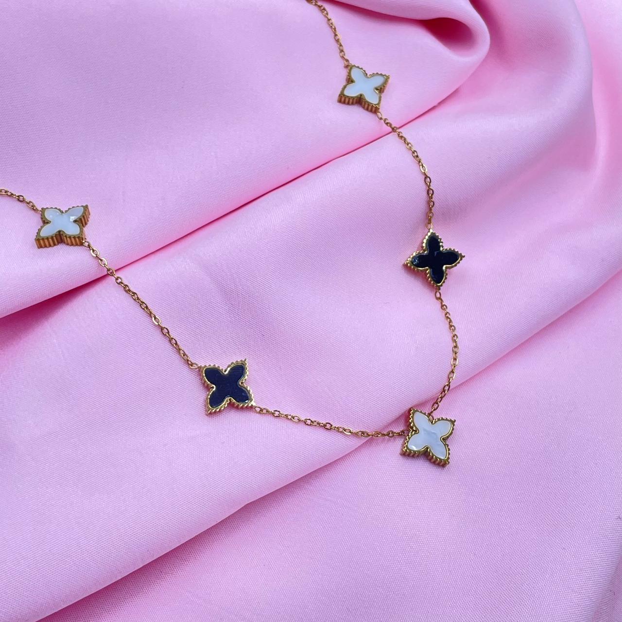 Reversible Flower Necklace