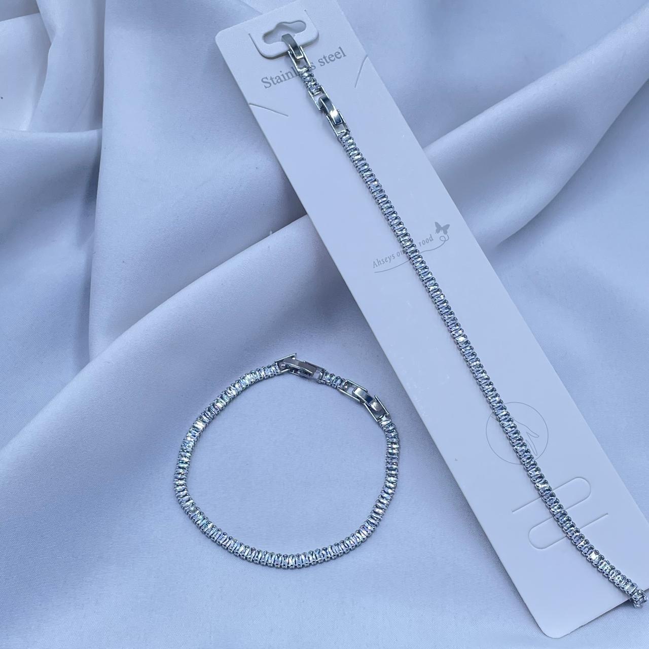 Rectangle Minimal Stones Tennis Bracelet