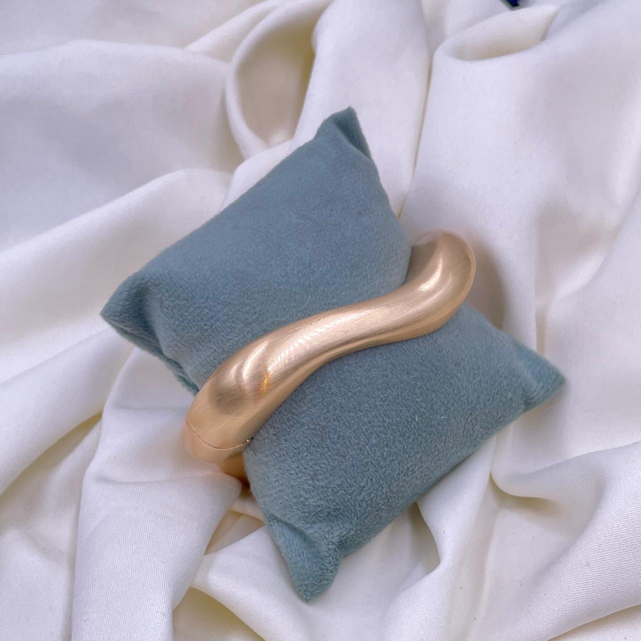 Midas Matte Statement Kada