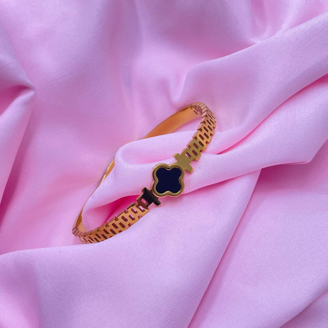 Golden Halo Bracelet