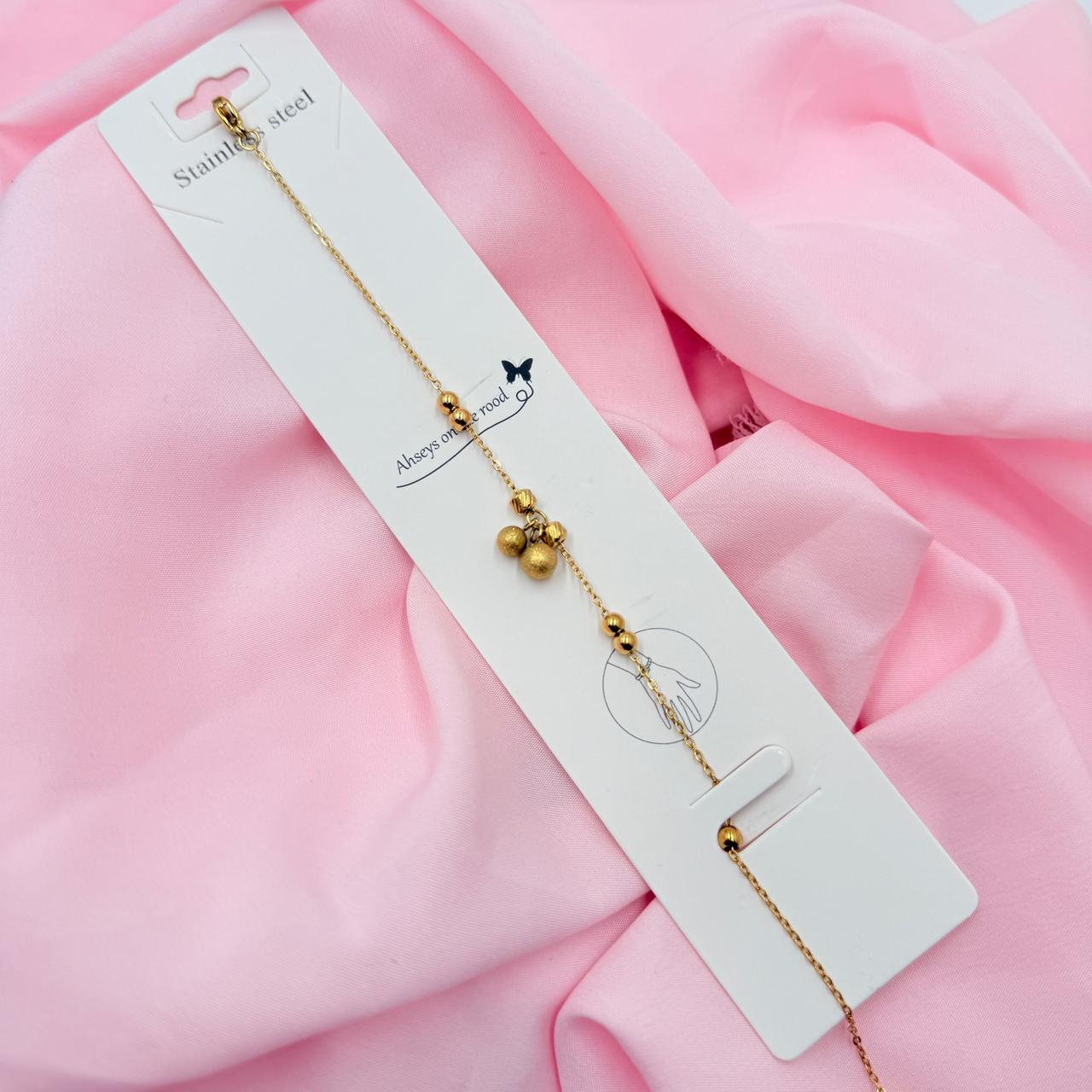 Minimal Gold Bracelet