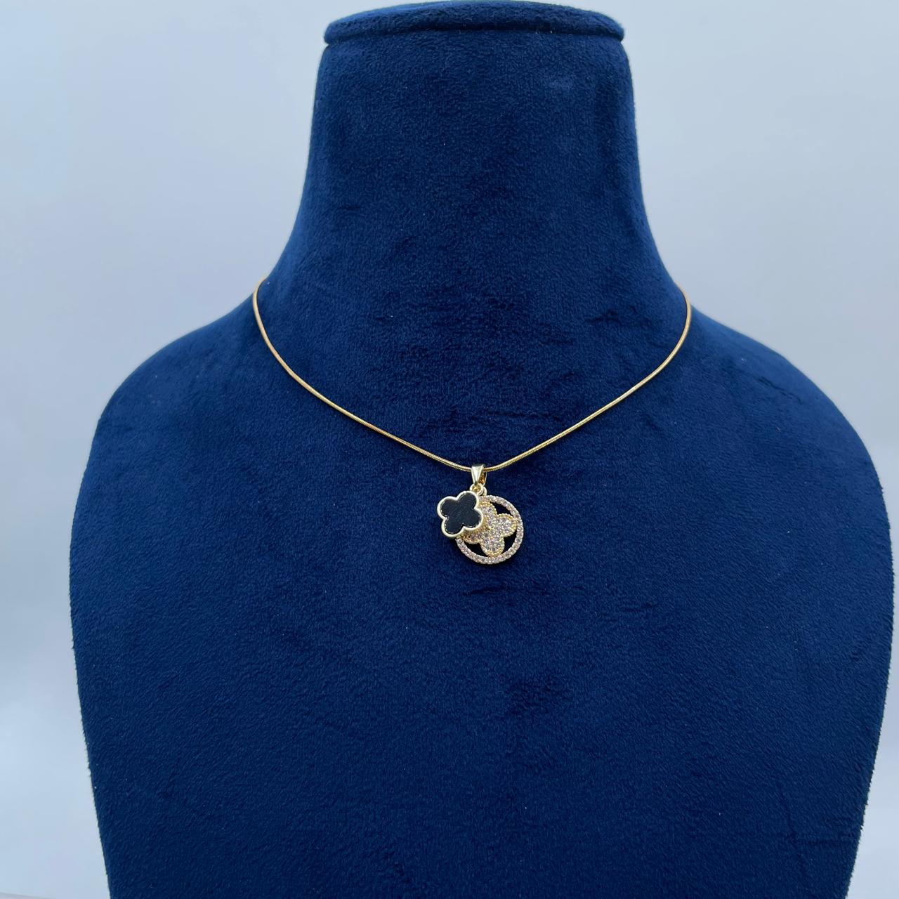 Bare Glow Necklace