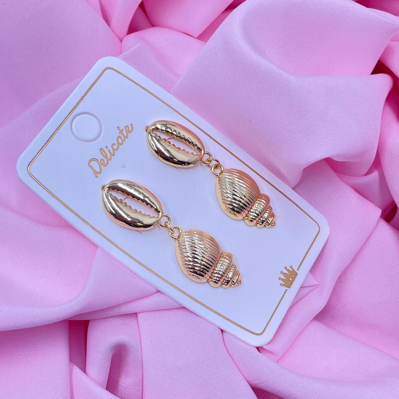 Cowrie Shell Earrings