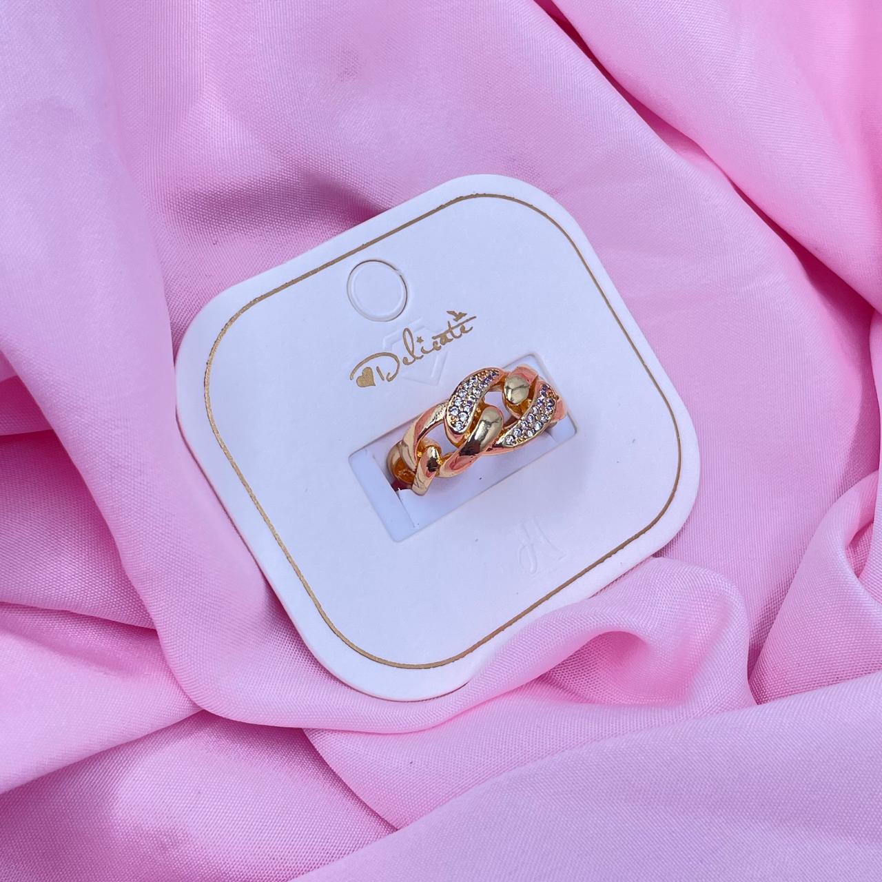 Noble Crest Ring