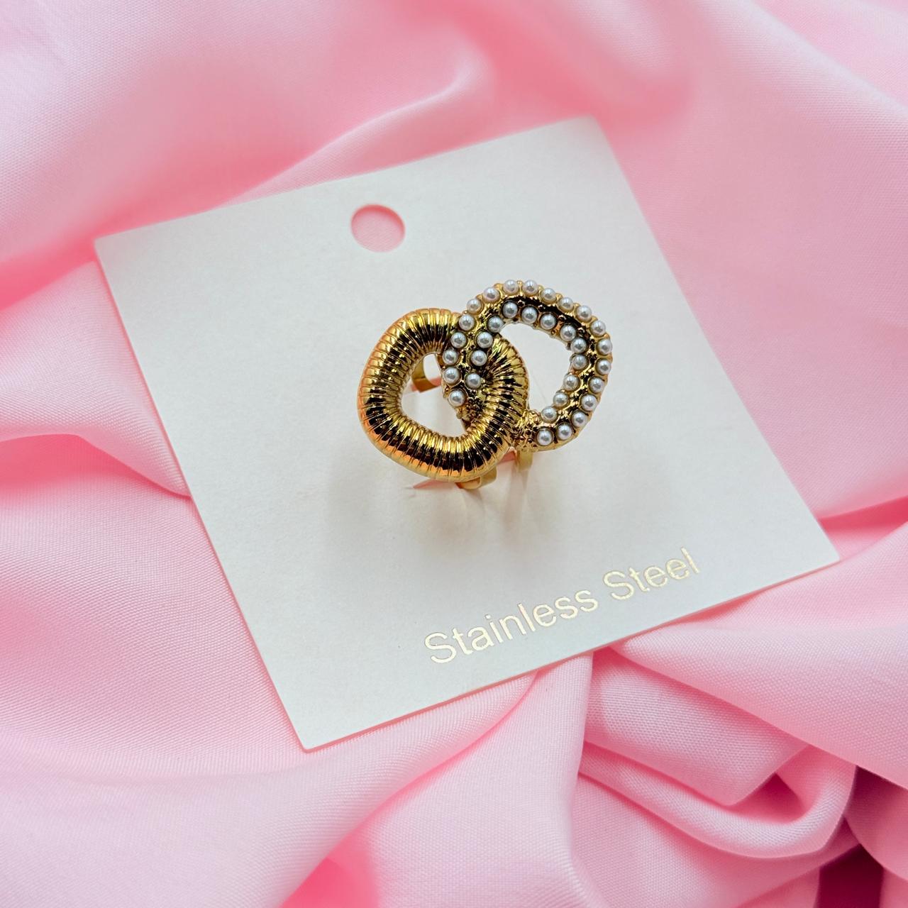 Arctic Loop Ring