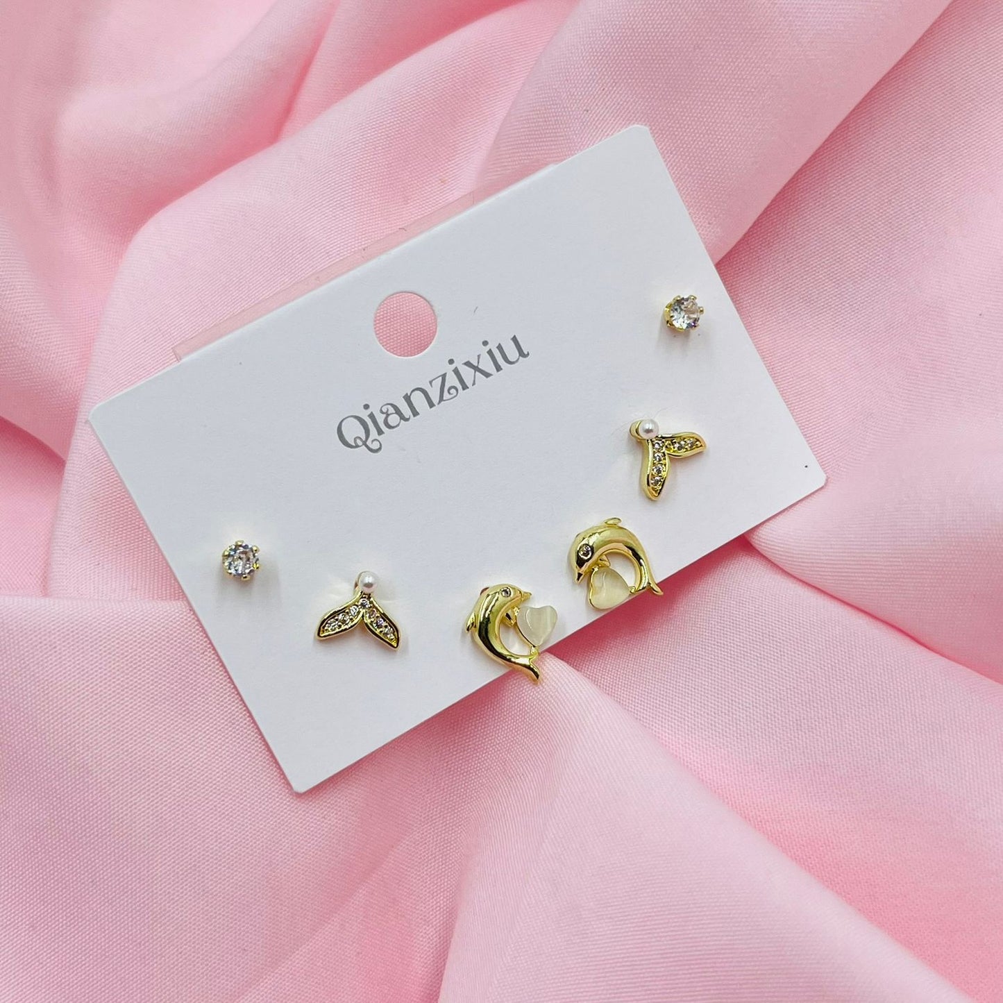 Minimal Dolphin Combo Earrings