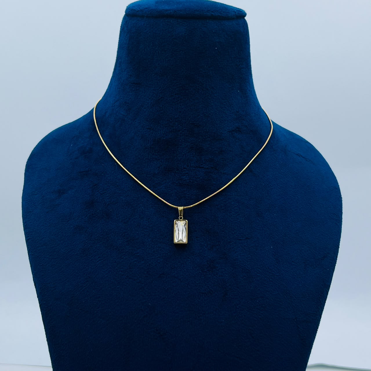 Sparkling Desire Necklace