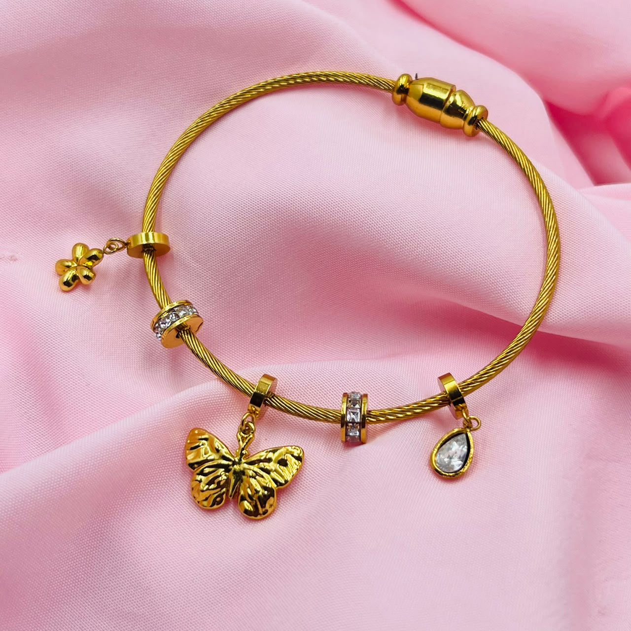 Axle Bracelet