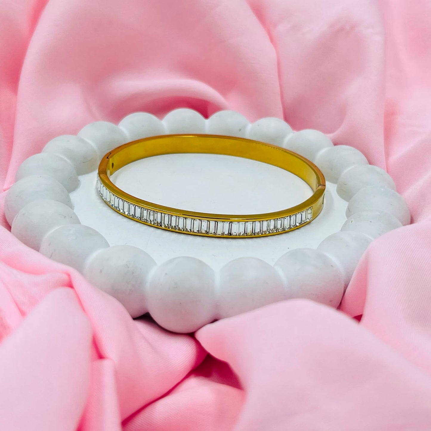 LuxeLoop Bracelet