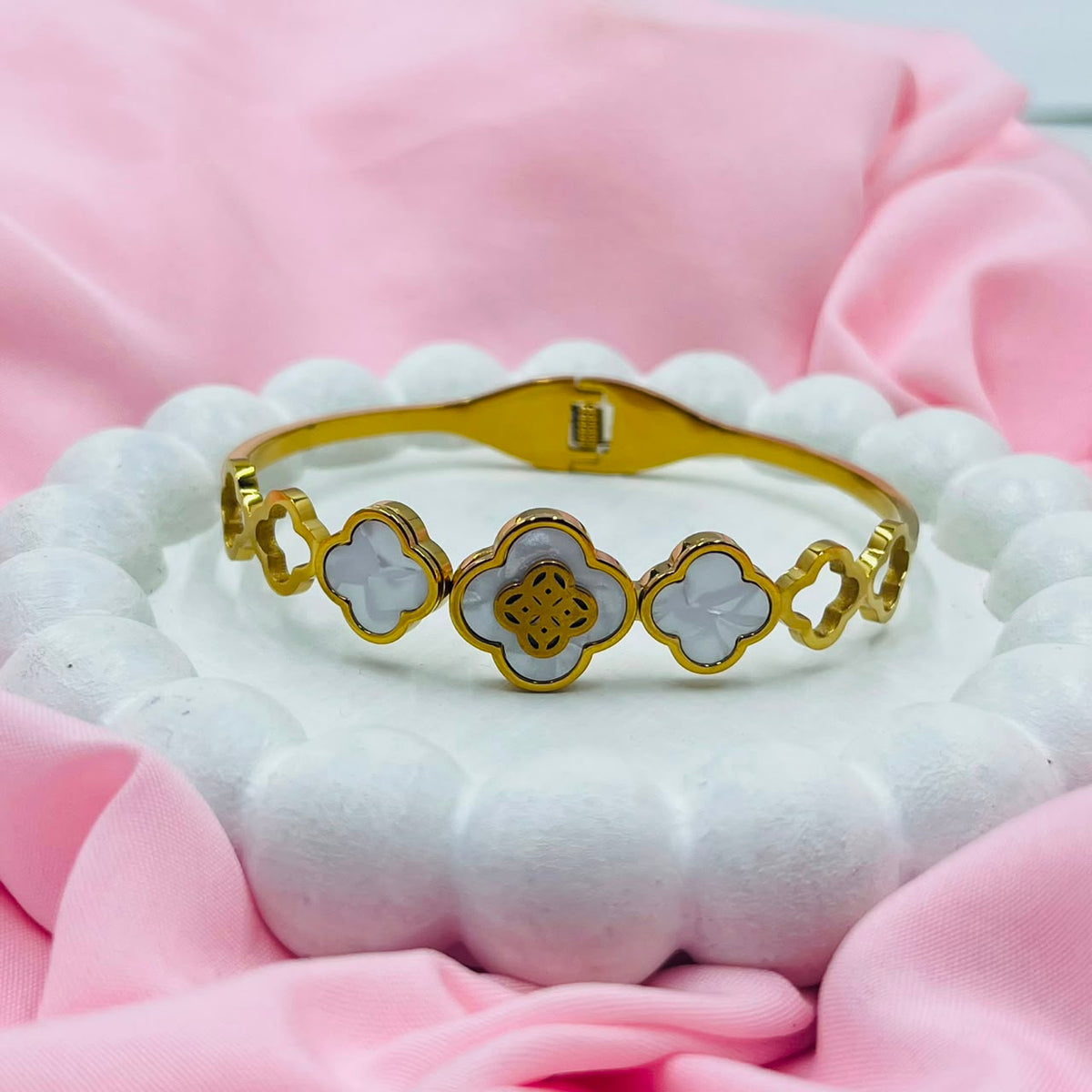Sunlit Circle Bracelet