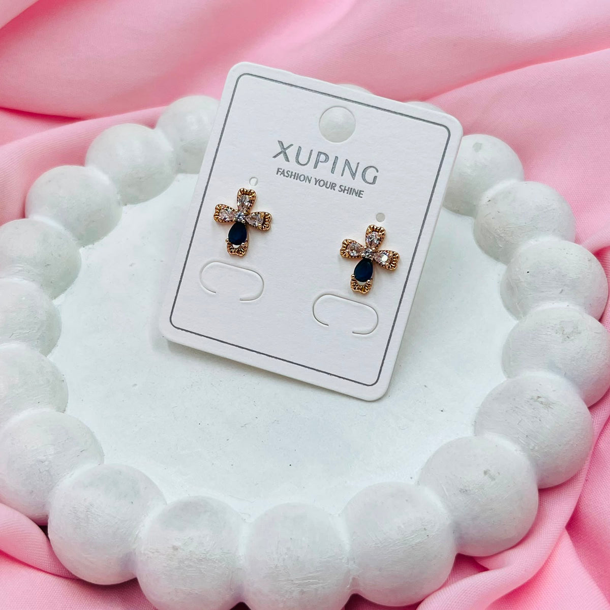Hustle Earrings- XUPING