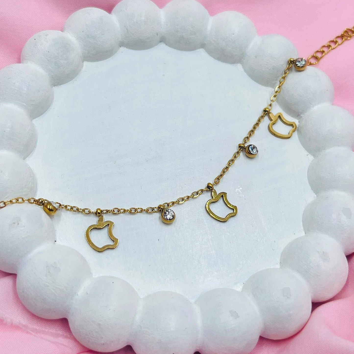 Sleek Chain Bracelet
