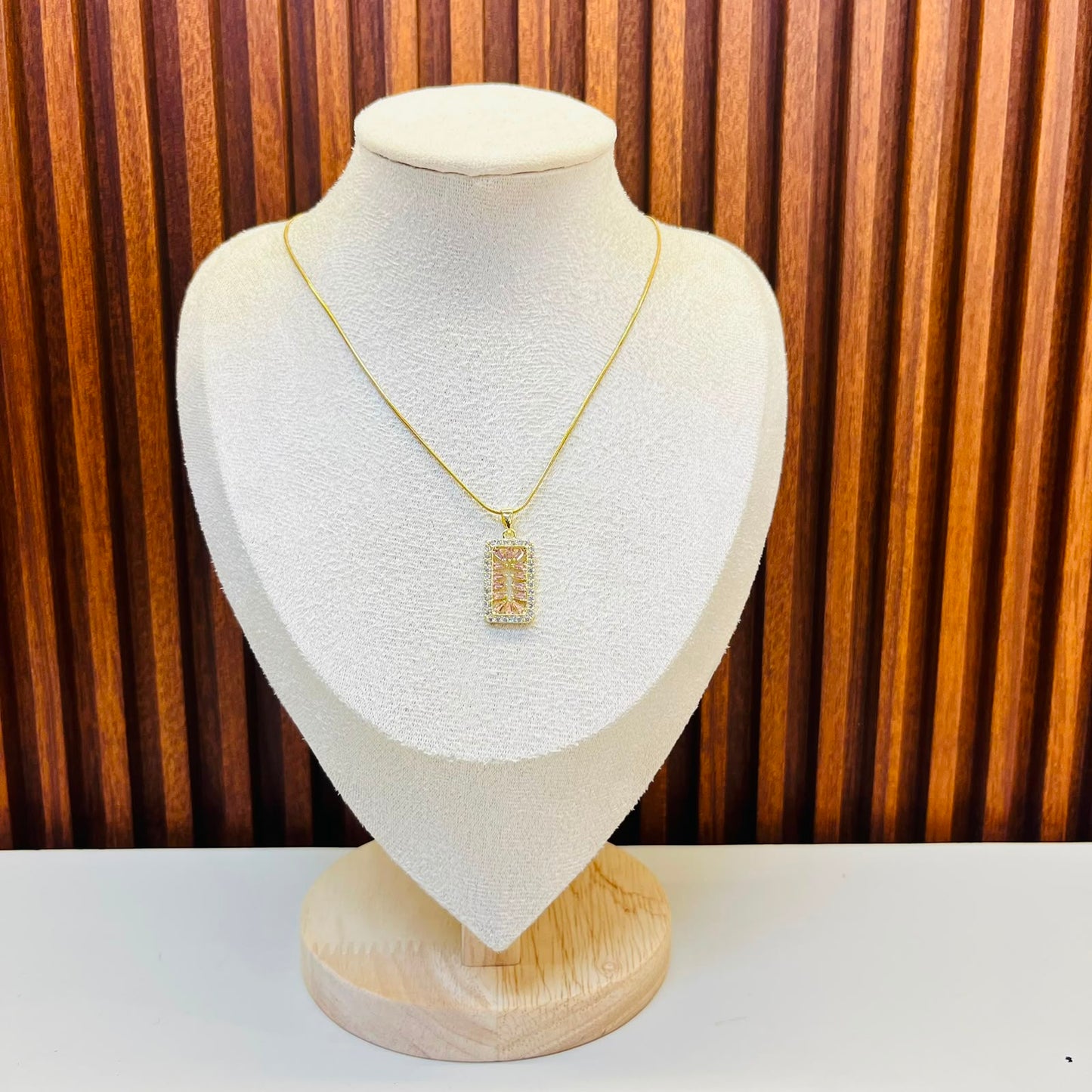 Organic Shape Necklace