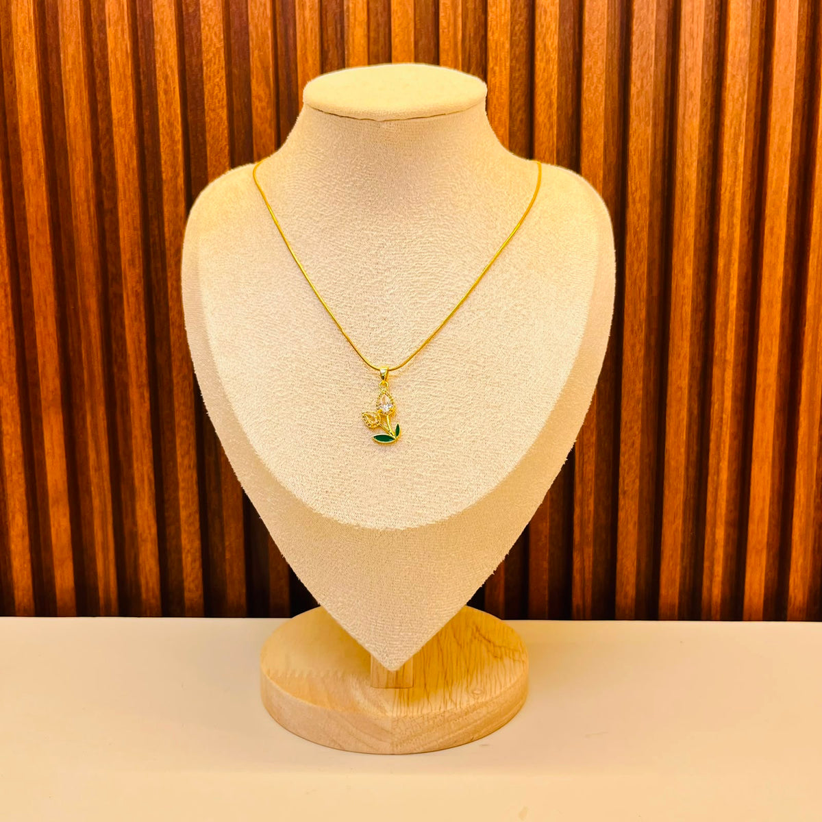 Pure Line Necklace