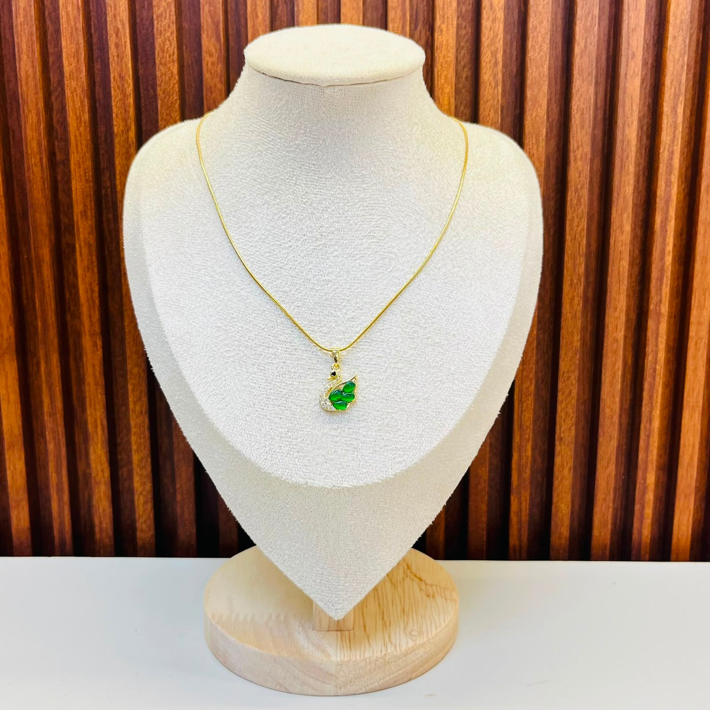 Royal Glow Necklace