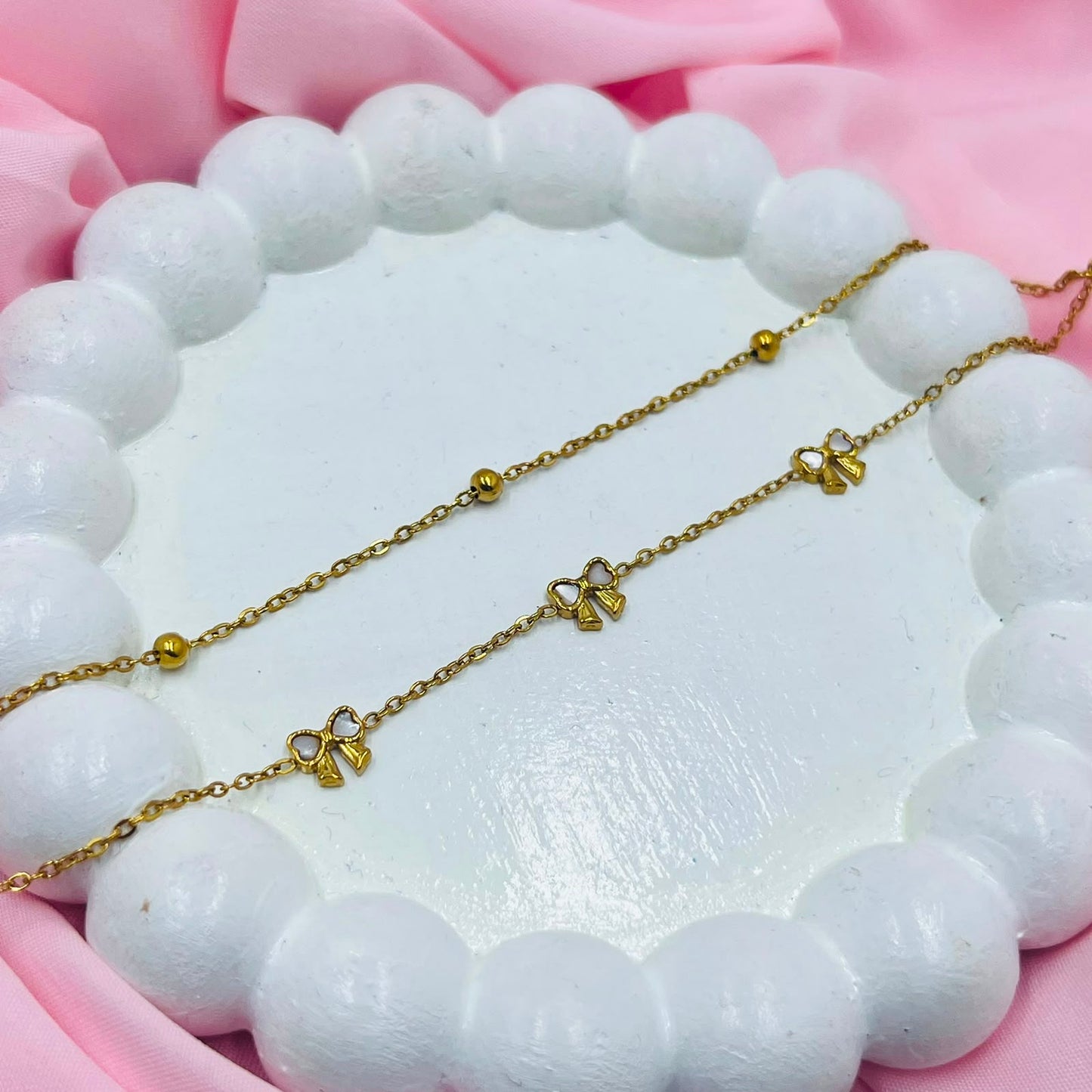 Golden Small Bow Bracelet