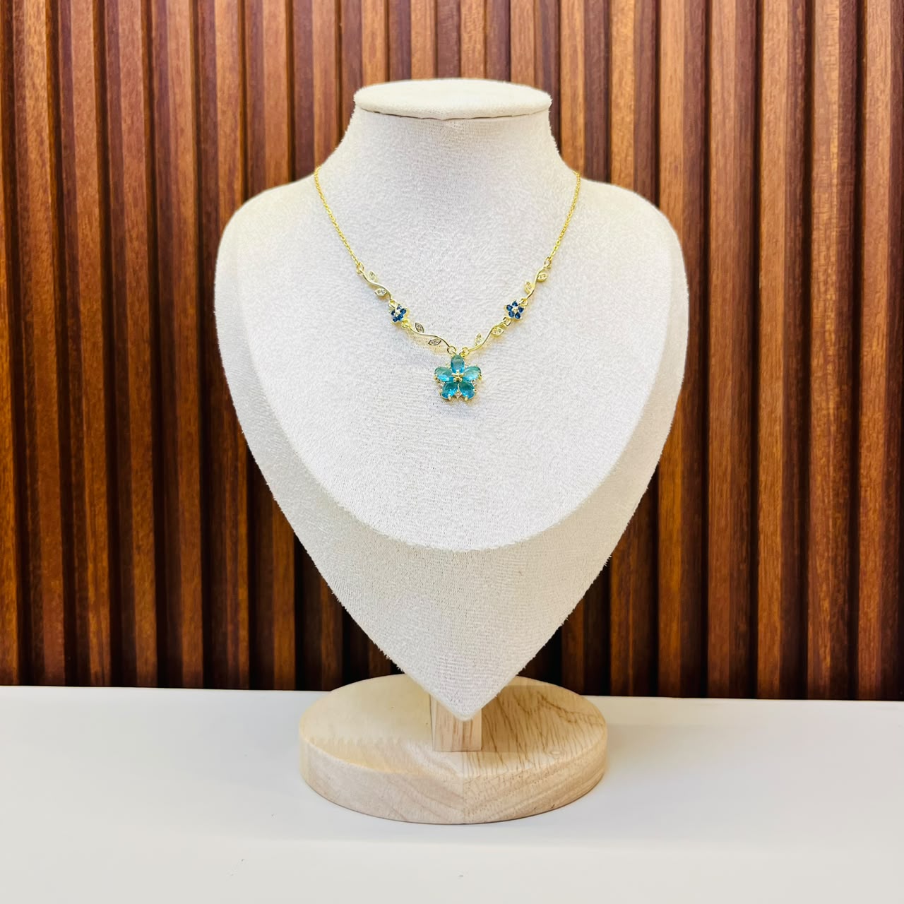 Tulip Luxe Chain