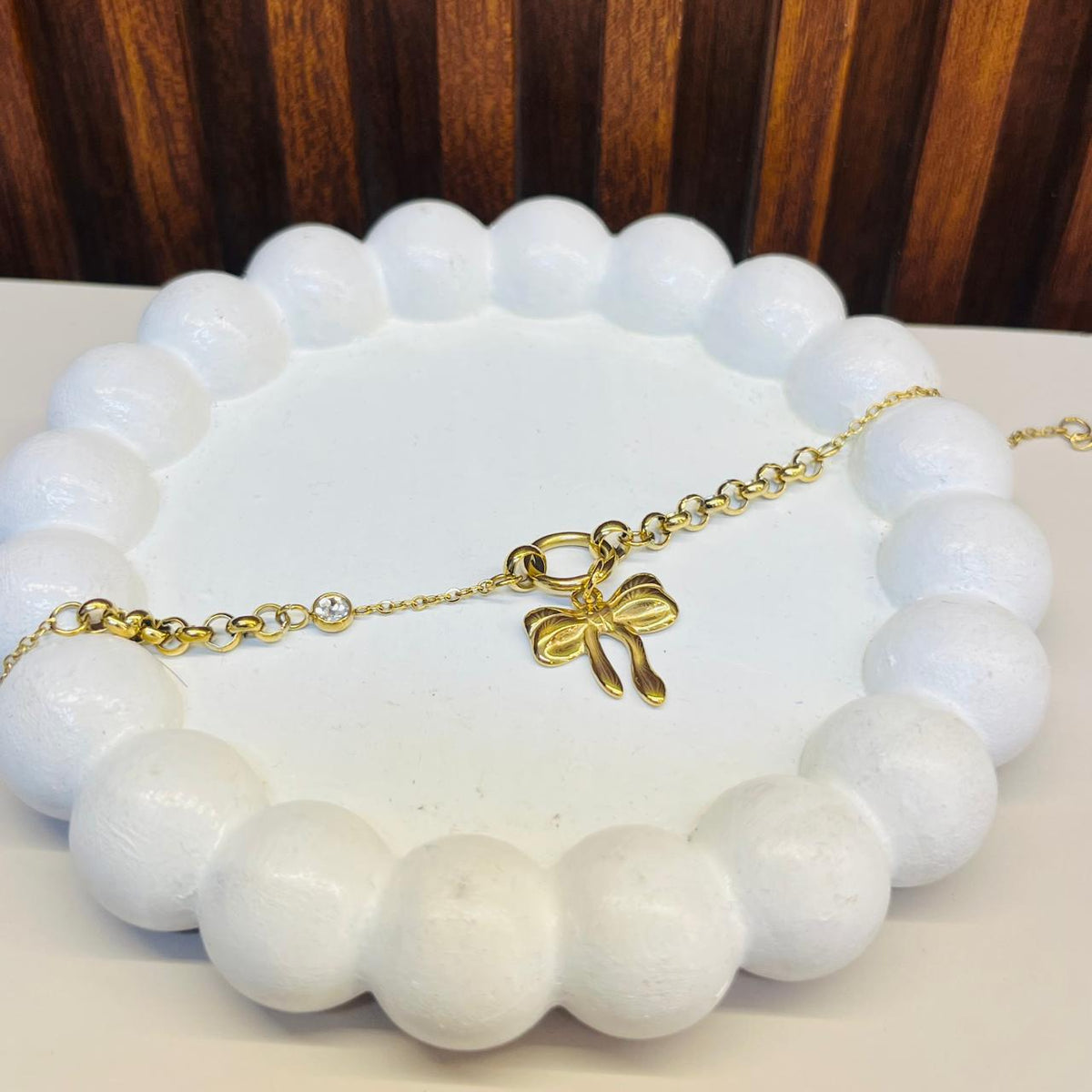 Golden Bow Bracelet
