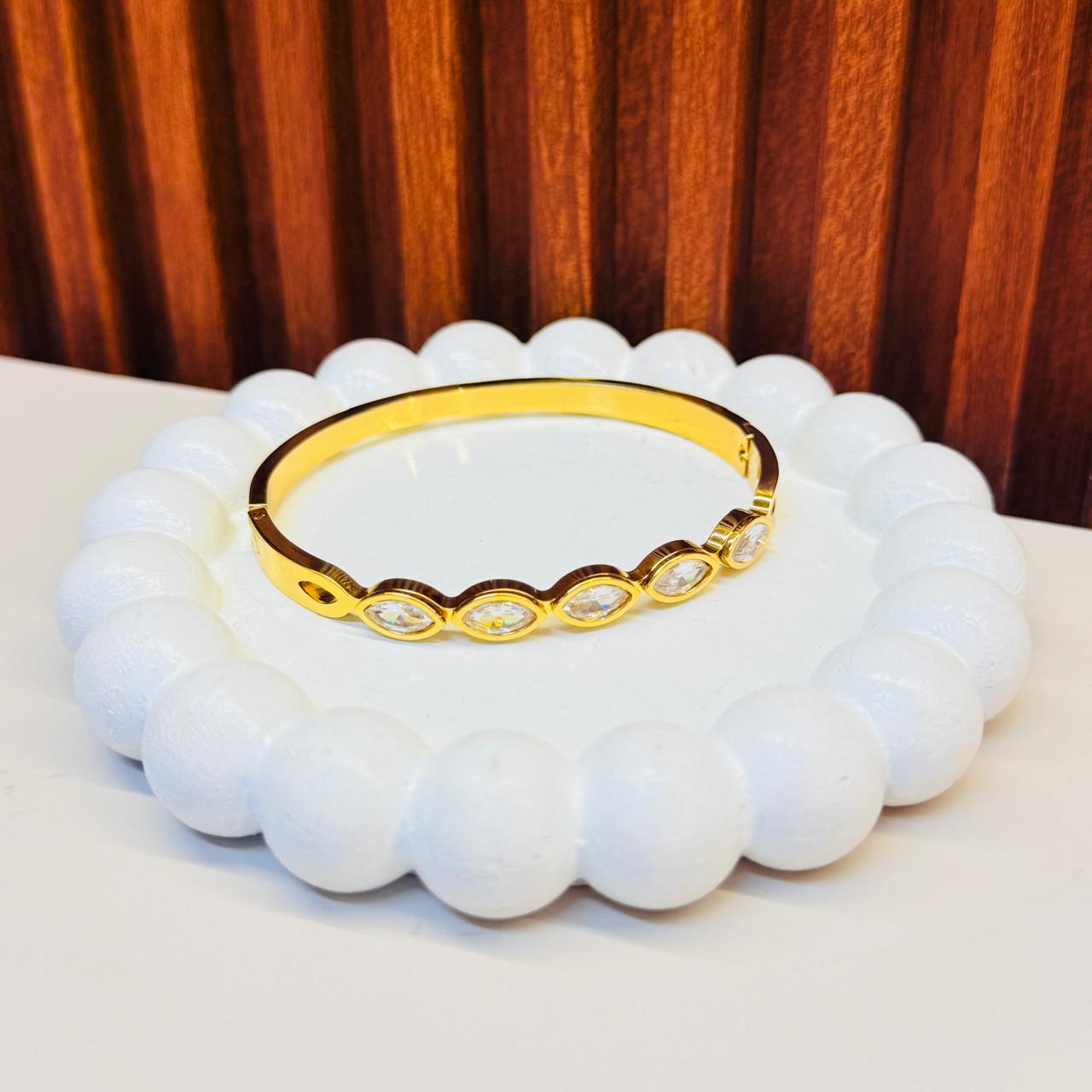 Serene Shine Bracelet