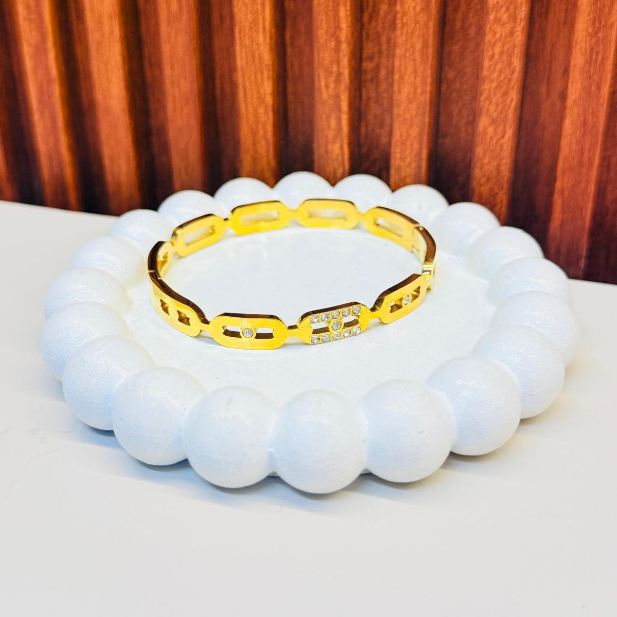 Luxe Curve Bracelet