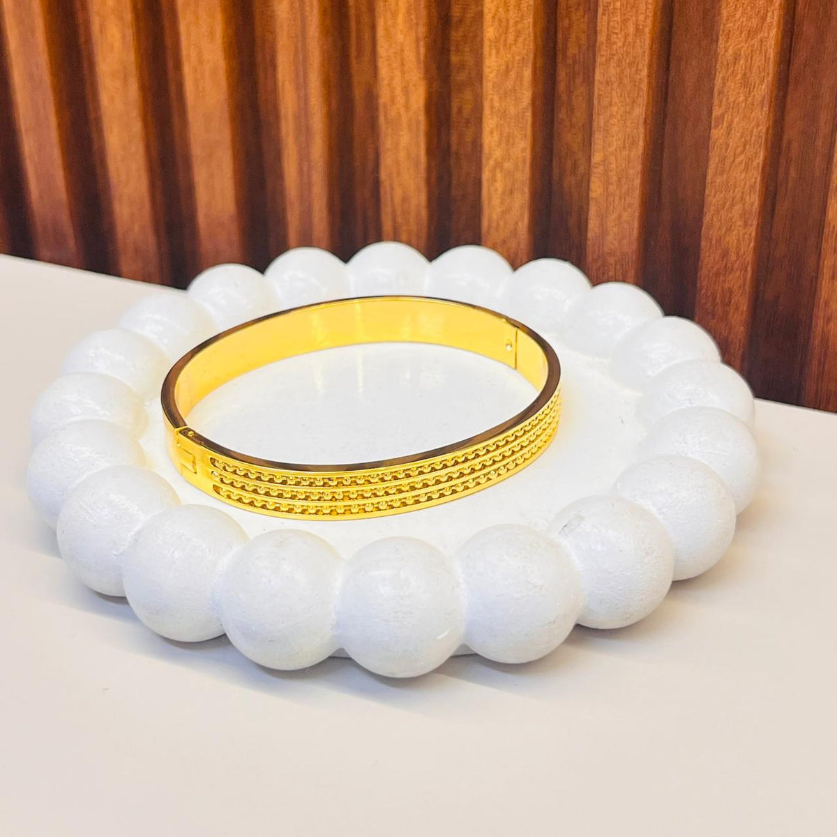 Golden Shine Bracelet