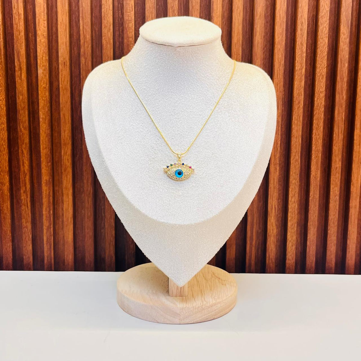 Sparkle Queen Necklace