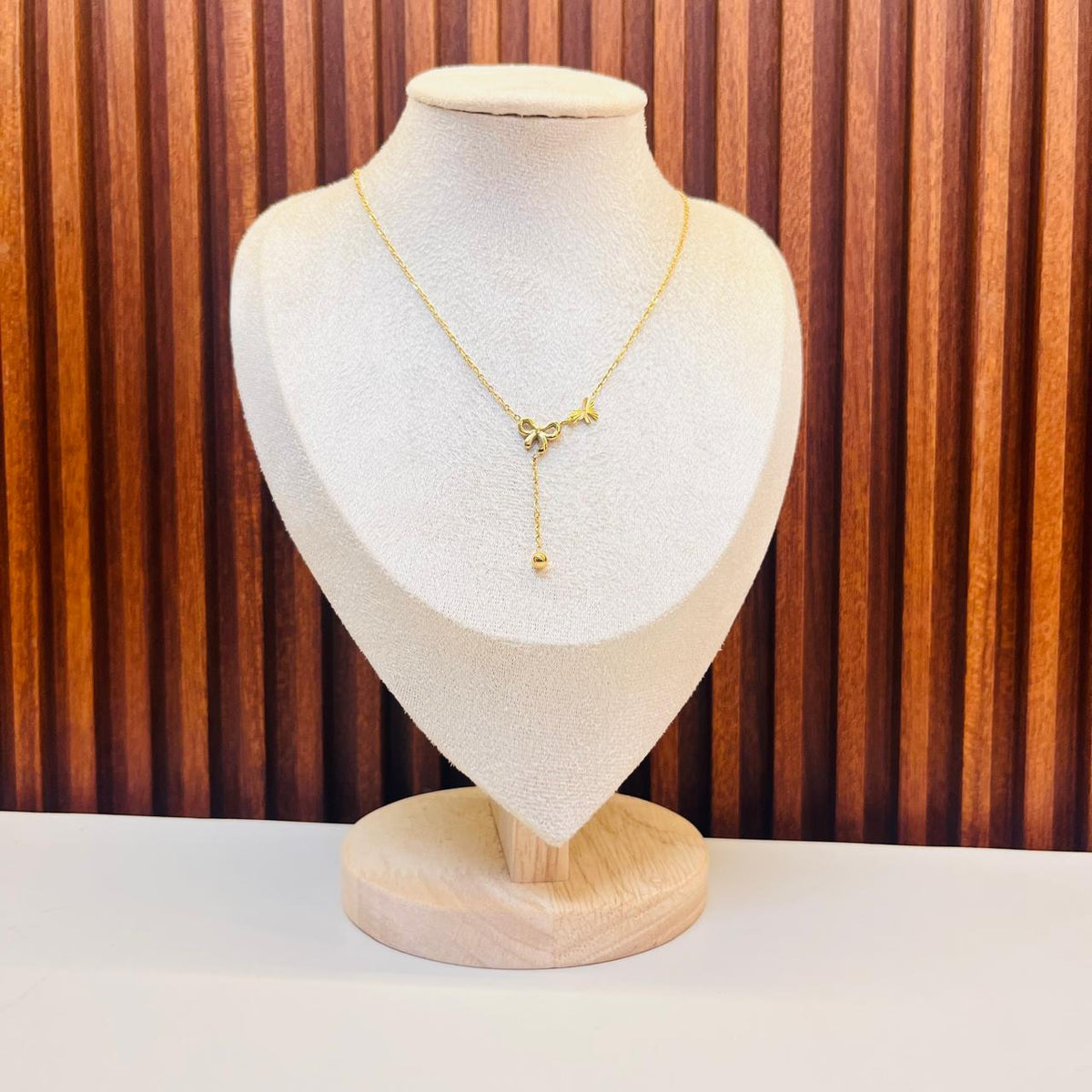 Golden Bow Necklace