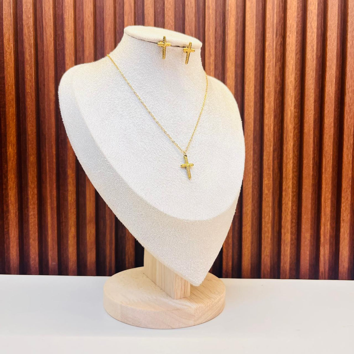 Royal Charm Pendant Set