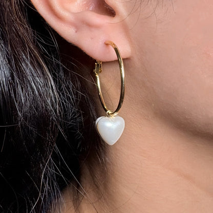 Amora Pearl Hoop