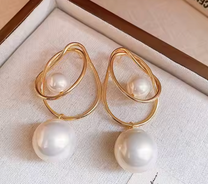 Swirl Pearl Earrings