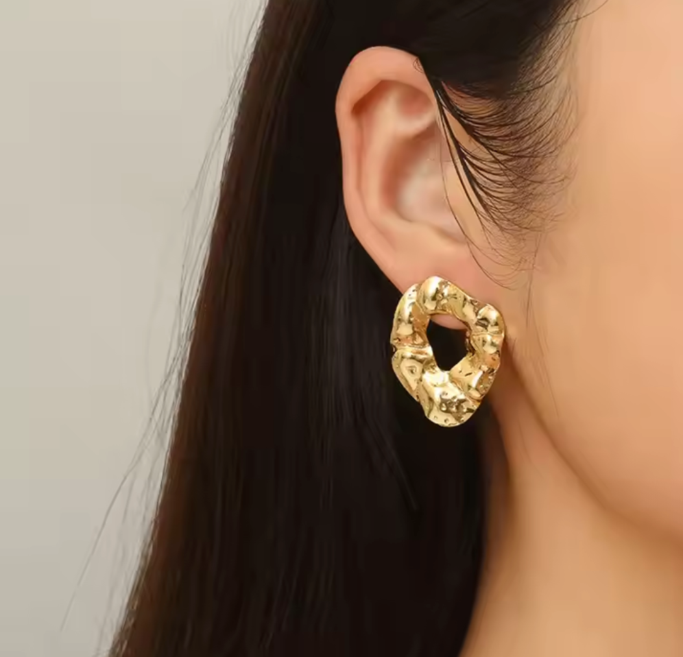 Irregular Textured Studs