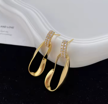 Starlit Hollow Drops