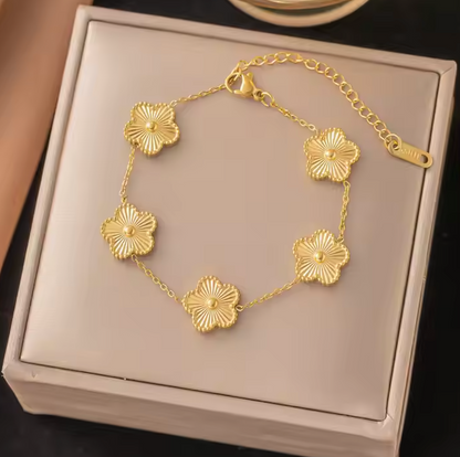 Golden Clover Bracelet