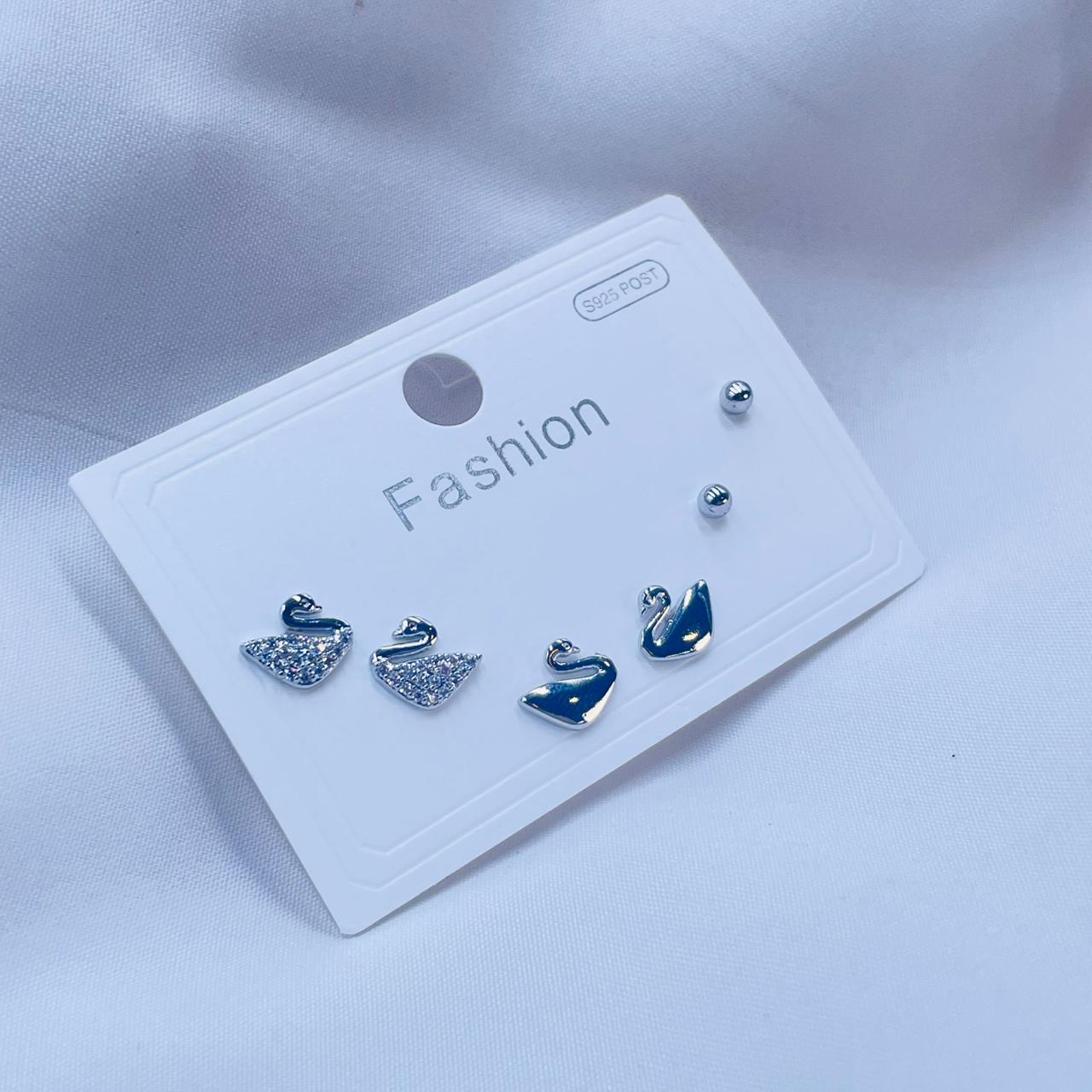 Elegant Swan Stud Combo
