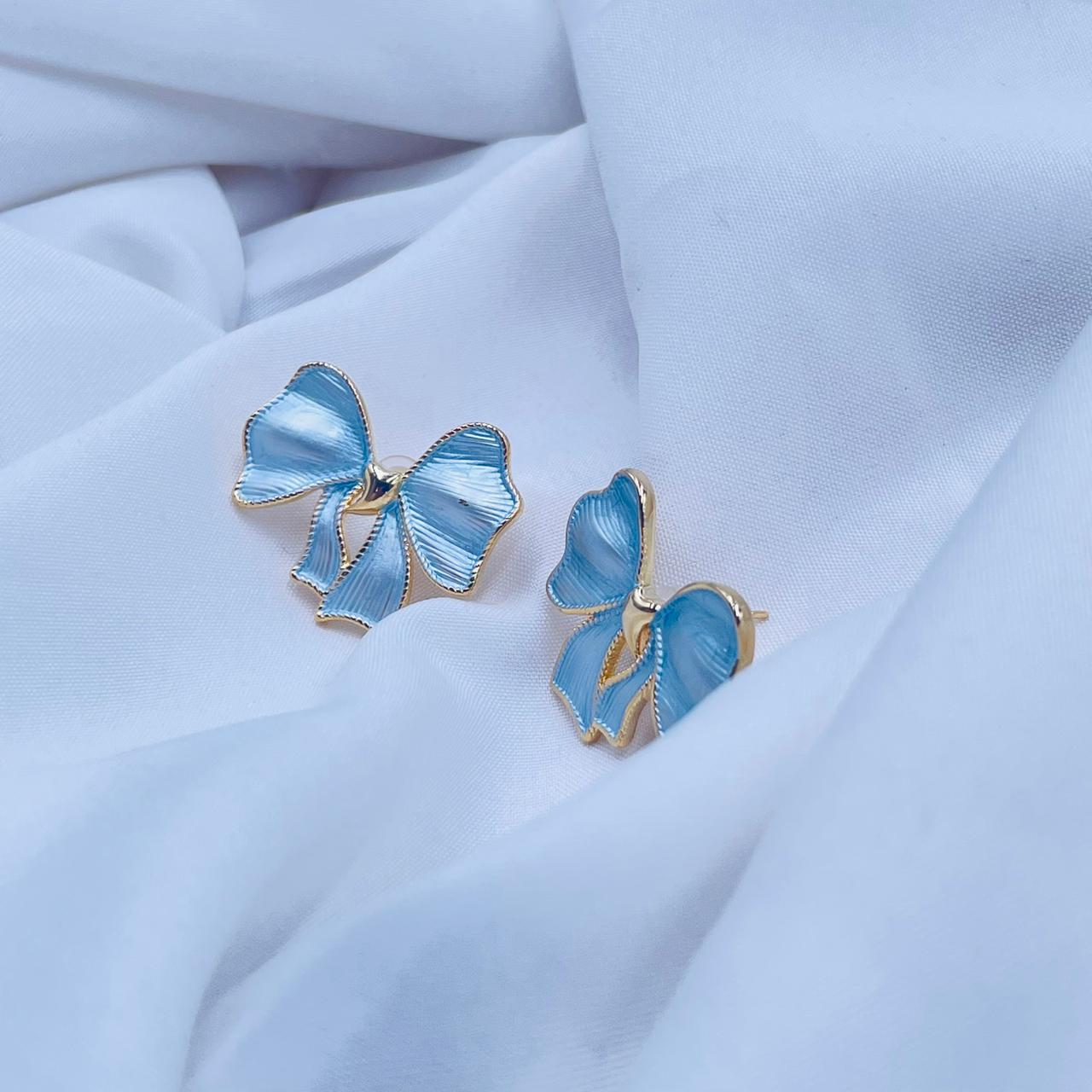 Sky Ribbon Earring