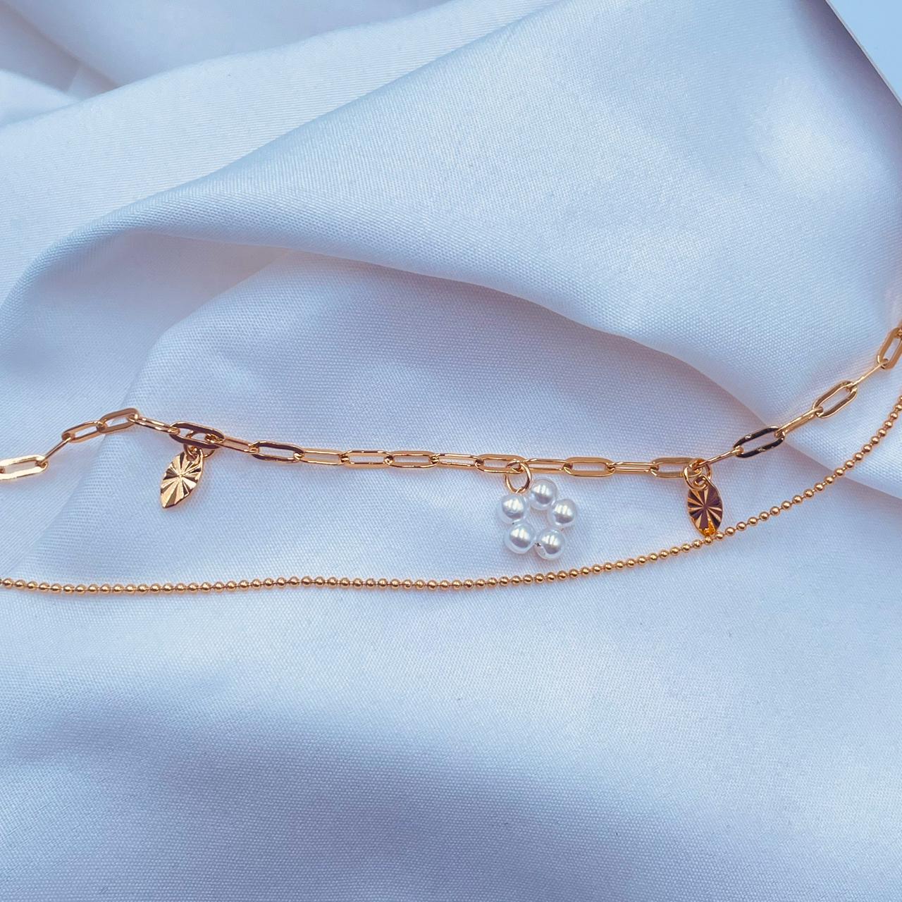 Golden Leaf and Pearl