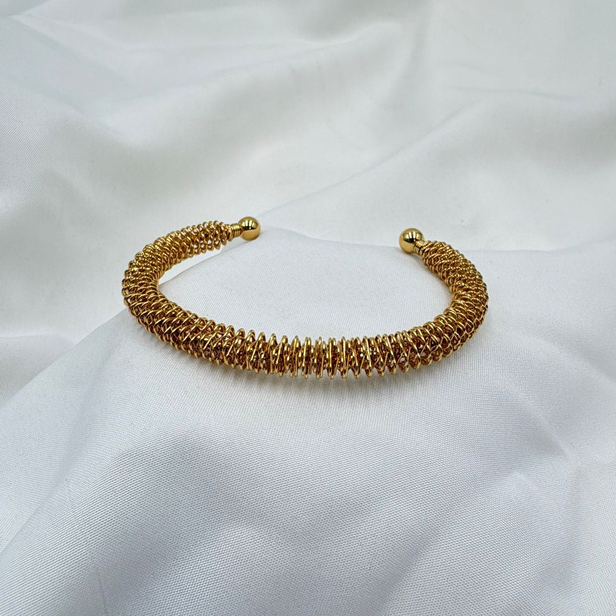 Coiled wire Bracelet