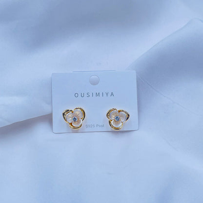 Petal Bloom Earrings