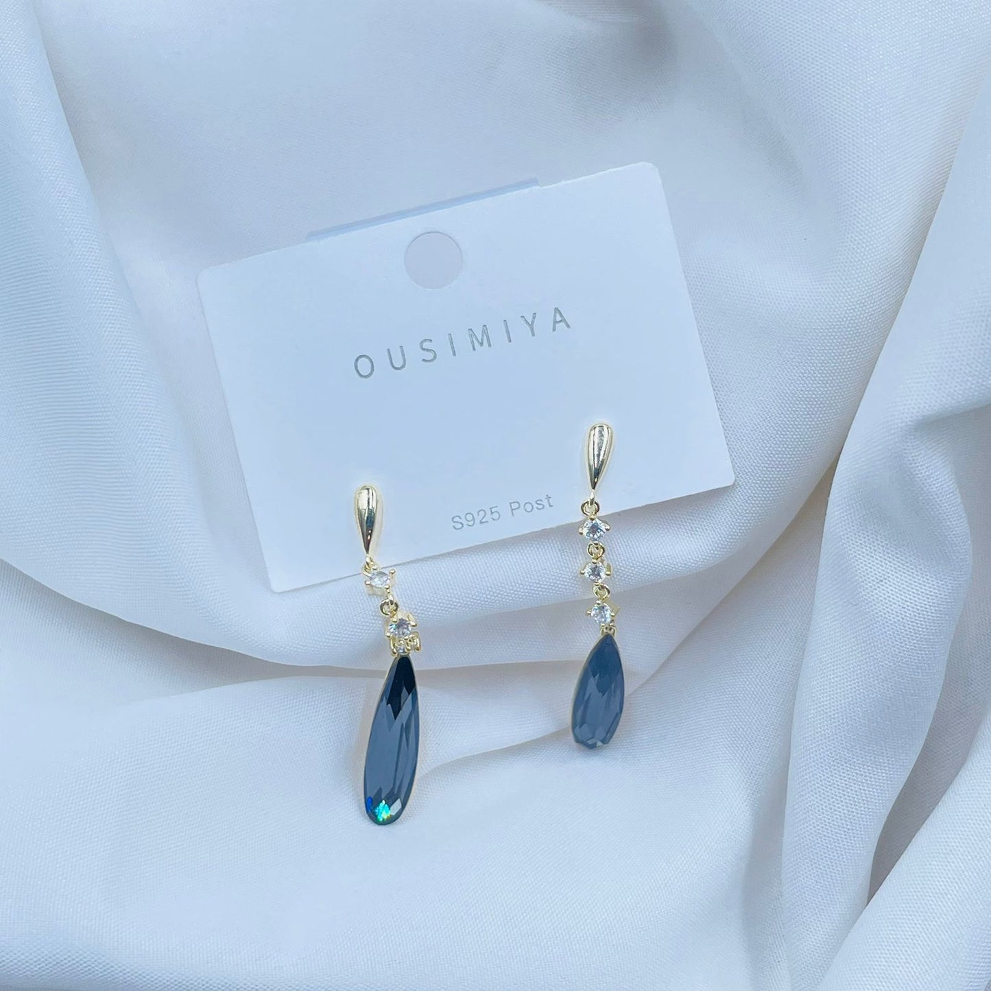 Blue Crystal Water Drop  Earrings