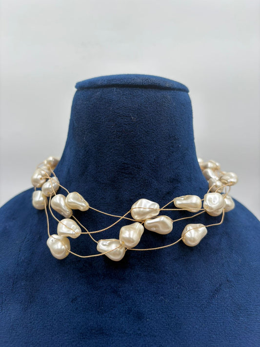 Petal Type Pearl Necklace