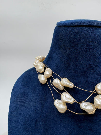 Petal Type Pearl Necklace