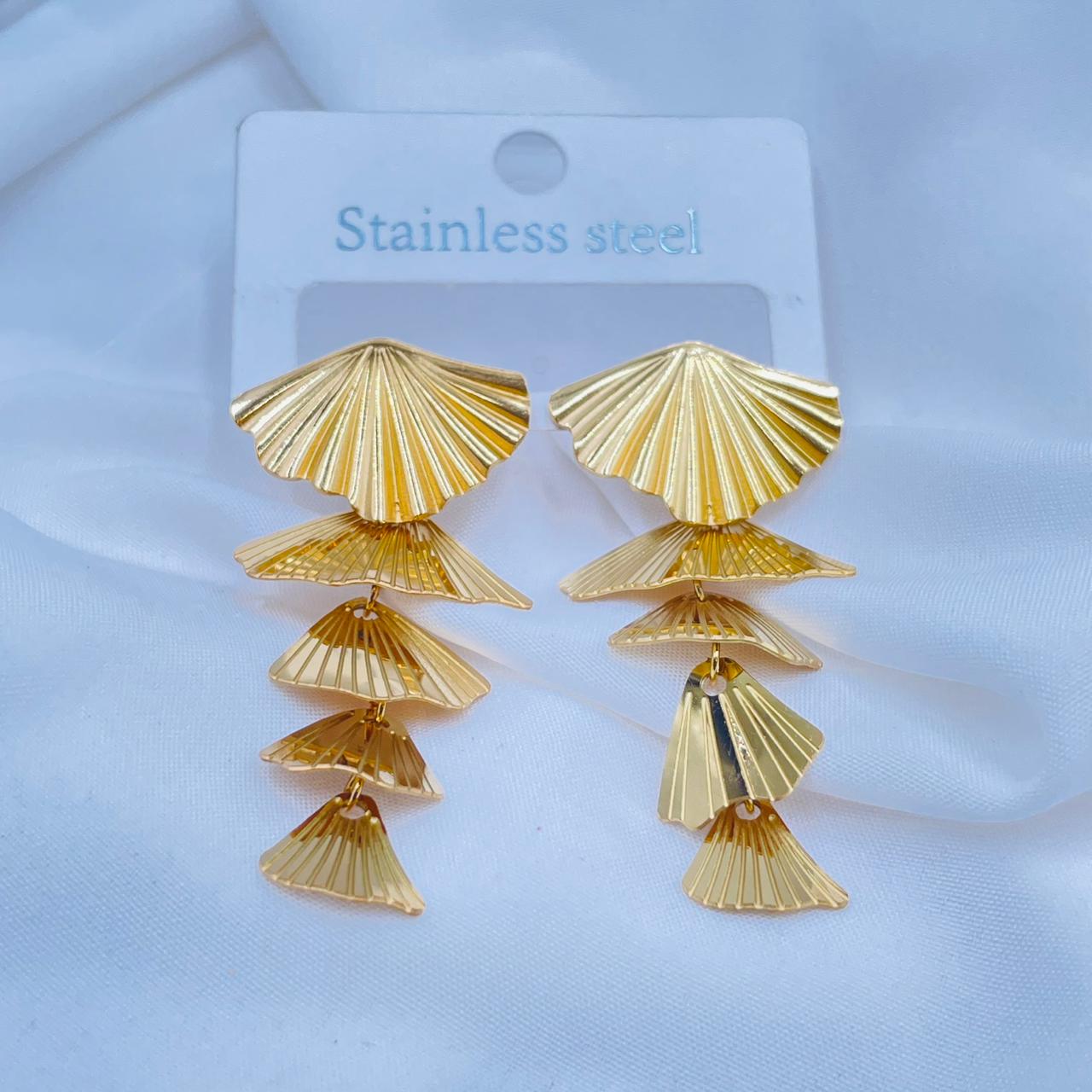 Fan Dangle Drop Earrings