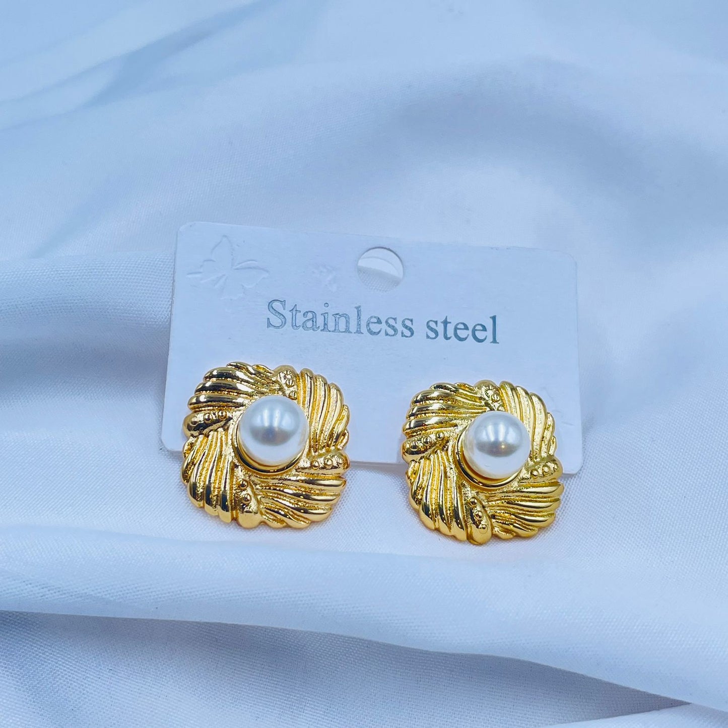 Golden Twisted Rope Faux Pearl Earrings